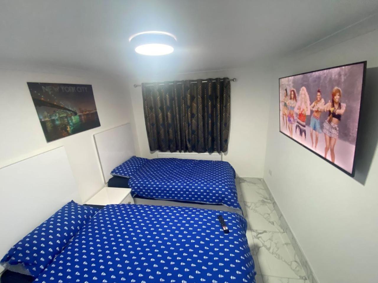 The Royal Boutique Oxford Lodge By London Sleep 6 Hayes  Exterior foto